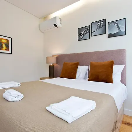 Aposentus - Poveiros Terrace View *