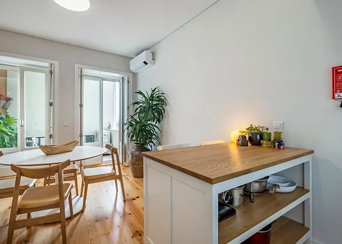 Aposentus - Poveiros Terrace View